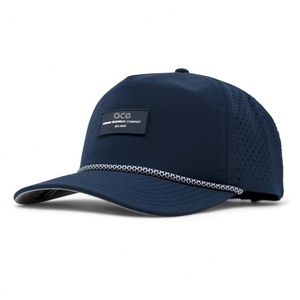 Gorra de béisbol de cuerda con logotipo de PVC de goma de 5 paneles personalizada al por mayor, gorra perforada con agujeros cortados a láser impermeable, gorra deportiva de rendimiento - Product Image 2