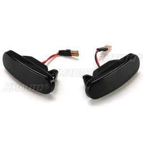 1 Par de Luces LED Dinámicas Laterales Repetidoras para Fiat Abarth Punto Grande Panda 199 Doblo Fiorino 3 Idea 350 Linea 323 110 - Product Image 3