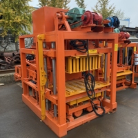 Machine de fabrication de blocs de béton entièrement automatique QTJ4-25 – Prix compétitif – Ligne de production de briques creuses et pleines en ciment pour pavés à vendre