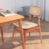 Chaise de salle à manger en rotin et bois massif de style japonais - Design tendance inspiré d'Instagram pour la maison, les restaurants, les balcons