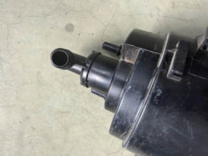 Filtro Antifumo per Canister di Vapore Carburante in Carbonio AF737125109 748418205 Originale Smontato di Alta Qualità per <span class=keywords><strong>BMW</strong></span> Serie 4 G22 G23 G24 G26 - Product Image 4