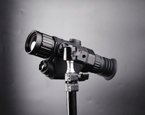 Monoculaire portatif multifonctionnel à haute définition d'imagerie thermique pour l'observation - Product Image 4