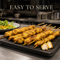 Brochettes de poulet au curry, poulet mariné tendre, collation pour la restauration, les services de traiteur