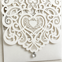 Cartes d'invitation de mariage découpées au laser personnalisées avec support, ensemble de cartes personnalisées, vente en gros, OEM, personnalisable, directement de l'usine