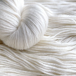 Lotus <strong>Yarns</strong> 400m/100g Merino Silk <strong>Ramie</strong> Sock Weight Blended Natural White for Hand Dye Hand Knitting <strong>Yarn</strong> for Hand Dye - Product Image 1