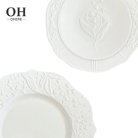 Service de vaisselle de mariage en porcelaine blanche pure à motif de muguet en relief, vaisselle de fête