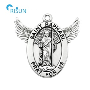 Collier personnalisé avec pendentif religieux Saint Raphaël l'Archange, médaille, médaillon, médaille personnalisée de Saint Raphaël - Product Image 2