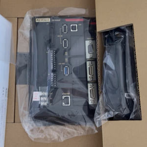 Système de vision KEYENCE CV-X300F CV-X320F CV-X350F Contrôleur de système de vision avec caméra 3D pour robot Neuf et original - Product Image 2