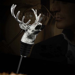 Verseur aérateur <span class=keywords><strong>de</strong></span> vin en métal personnalisé Accessoire <span class=keywords><strong>de</strong></span> bar Verseur <span class=keywords><strong>de</strong></span> vin tête <span class=keywords><strong>de</strong></span> <span class=keywords><strong>cerf</strong></span> pour whisky spiritueux - Product Image 4