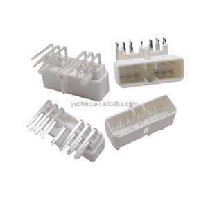 Connecteur vertical automobile mâle <span class=keywords><strong>13</strong></span> <span class=keywords><strong>broches</strong></span>, matériau de contact en cuivre, connecteur de montage sur circuit imprimé (PCB) fil-à-circuit, connecteurs de haute qualité - Product Image 1