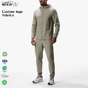 Tuta Sportiva da Uomo Personalizzata con Logo del Marchio, Giacca a Vento in Nylon ad Asciugatura Rapida, Set Due Pezzi Leggero per Palestra e Tempo Libero - Product Image 1