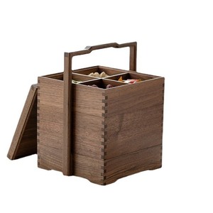 Caja de regalo de madera maciza cuadrada de 32 cm, caja de almacenamiento portátil de pino para té y pastel de luna, embalaje artesanal de estilo chino - Product Image 4