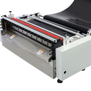Machine de découpe transversale industrielle automatique de 600 mm de largeur pour rouleaux et feuilles de PU, PVC, plastique, autocollant, papier, tissu et film - Product Image 4