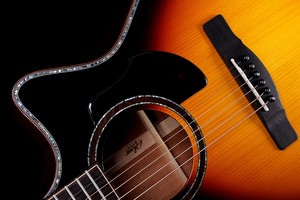Guitare tout bois massif de haute qualité 41 pouces GA Shape Acoustic Guitar Alston Guitar AK-300G - Product Image 3