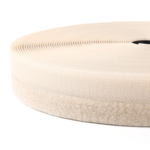 Bán Buôn 100% Nylon Sew-On Hook Vòng Băng Tự Dính Thân Thiện Với Môi Buộc Cho Quần Áo Hành Lý Túi Tự Làm May - Product Image 3