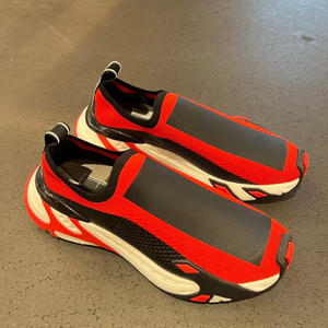 รองเท้าผ้าใบถักนุ่มคุณภาพสูงแบรนด์เนมดีไซน์หรูพร้อมโลโก้สั่งทำพิเศษสำหรับผู้หญิงและผู้ชาย ขายดี - Product Image 1