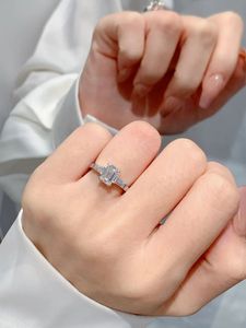 Xinfly Wholesale Platinum Lab Grown Diamond <b>Rings</b> 1ct 1.5ct Emerald Cut Main Stone PT950 Engagement Wedding Jewelry <b>Custom</b> - Product Image 5