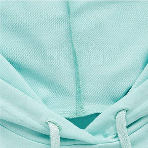 Diseño personalizado uso al aire libre mujeres Crop Top sudaderas con capucha de color sólido cómodo mujeres Crop Top sudaderas con capucha - Product Image 3