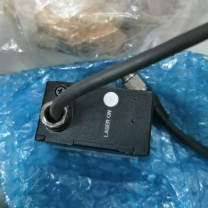 KEYENCE LK-H022 Ultra High Speed/high-precision CMOS Laser Displacement <b>Sensor</b> LK-G5000 Series <b>Sensor</b> Head Spot Laser Level 2 - Product Image 4