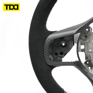 Volante de Fibra de Carbono Mate TDD Compatible con Mitsubishi Evolution Lancer Evo - Product Image 4