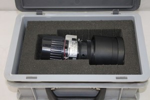 Optique d'objectif de projecteur Panasonic <span class=keywords><strong>ET</strong></span>-DLE310 3.4-4.5:1 PT-D/DW/DZ <span class=keywords><strong>RW</strong></span>/RZ - Product Image 1