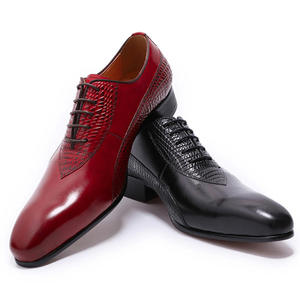 Chaussures habillées Oxford de luxe pour hommes, idéales pour mariages, festivals et soirées – Chaussures et Oxfords en cuir pour hommes, fabriquées à la main et de haute qualité - Product Image 3