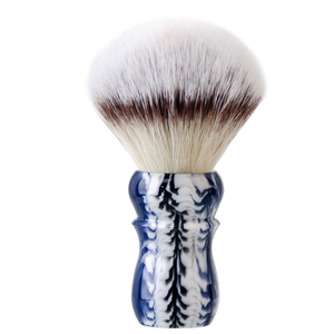 Brocha de Afeitar Profesional ZY SilverTip con Pelo de Texugo, Mango de Resina, Cerdas Suaves y Lisas, Ideal para Espuma Abundante de Alta Densidad, Cuidado y Aseo - Product Image 6