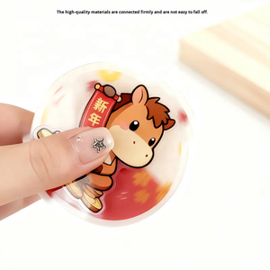 At Yılı Akrilik Buzdolabı Magneti Promosyon İş Hediyesi Sevimli Karikatür Anime Baskılı, Dönen Epoksi Akrilik Buzdolabı Magneti - Product Image 1