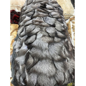 Plaques de <span class=keywords><strong>fourrure</strong></span> de <span class=keywords><strong>renard</strong></span> véritable en patchwork naturel, fourrures de <span class=keywords><strong>renard</strong></span> authentiques pour couvertures – Approvisionnement direct usine en gros - Product Image 2