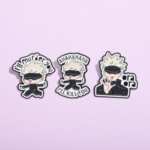 Broche de Metal con Personaje de Anime Divertido y Bonito, Lata Estilo <span class=keywords><strong>Manga</strong></span> en Blanco y Negro con Esmalte Suave para Regalos con Logotipo Temático, Venta Al por Mayor - Product Image 3