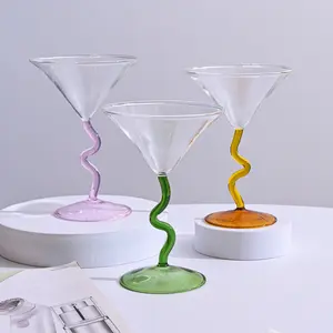 Baru Datang Kreatif Gelas Martini dengan Kaca Cocktail Batang Cocktail Hijau Merah Muda Melengkung Piala