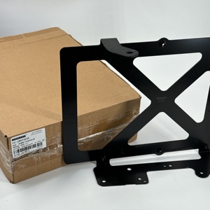Support de plaque de protection de transmission renforcé <span class=keywords><strong>Nickerson</strong></span> pour Discovery 4 3.0T OE LR073535 avec garantie d'un an - Product Image 1