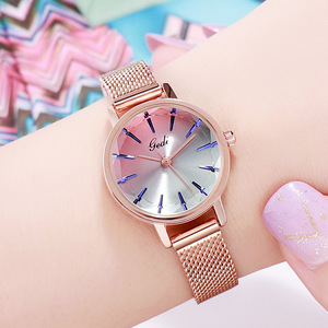 Reloj de mujer degradado de Venta caliente transfronteriza con esfera pequeña y correa de malla reloj de moda simple y versátil para mujer - Product Image 5