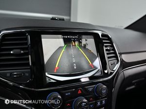 Jeep Cherokee 2.4 Gasolina Automático SUV AWD FWD, Vehículo Confiable de Bajo Mantenimiento, Listo para Exportación al Mercado de Oriente Medio y África - Product Image 3
