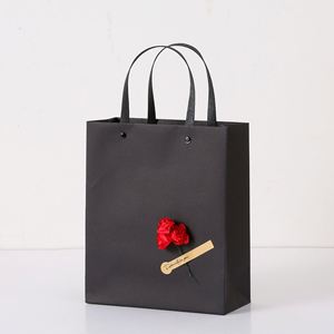 Bolsa de Compras de Papel Kraft Ecológico de Alta Calidad para Joyería, Cosméticos y Ropa, Personalizable con Logotipo Impreso y Asas Retorcidas - Product Image 5