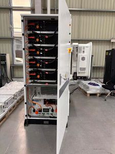 Sistema di Accumulo Domestico <span class=keywords><strong>BESS</strong></span> con Batteria LiFePO4 da 50kWh 100kWh 1000Ah 51.2V, 10000 Cicli, Verticale e Mobile, per Energia Solare - Product Image 3