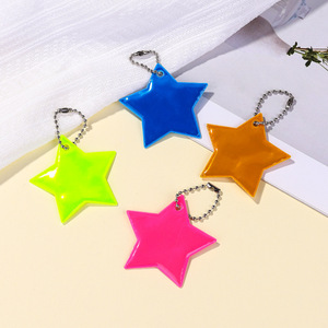 Colgante de PVC reflectante con logotipo de fútbol de 5cm, Gifs promocionales, mochila, bolsa, dijes, cara sonriente, estrella, Reflector, seguridad visible por la noche - Product Image 5