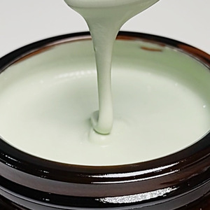 Oem ODM dưỡng ẩm làm sáng Kem dưỡng ẩm tươi màu xanh lá cây trang điểm Primer với vô hình lỗ chân lông điều khiển cho khuôn mặt hàng ngày cơ sở trang điểm - Product Image 1