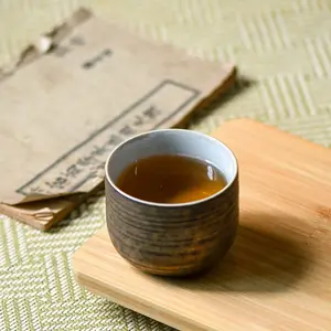 MSH, venta al por mayor, láser Engaved Logo Gold Glaze, taza de té negro de cerámica de 180ml