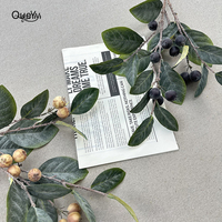 Kunstmatige bessen takken groothandel fabrieksdirect realistische gevlekte bessen nep fruit steel multicolor decoratie QYYN-1030