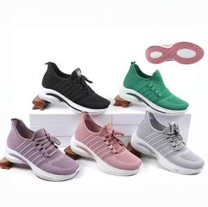 Chaussures de sport en maille respirantes et légères multicolores pour femmes, idéales pour la marche et le fitness, collection automne/printemps, personnalisables en gros - Product Image 1