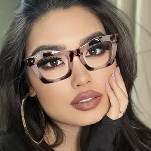 DL แว่นตามาใหม่สี่เหลี่ยมผืนผ้าสีชมพูเต่าแว่นตาออกแบบป้องกันแสงสีฟ้ากรอบแว่นตาสำหรับผู้หญิงตารางแว่นตา