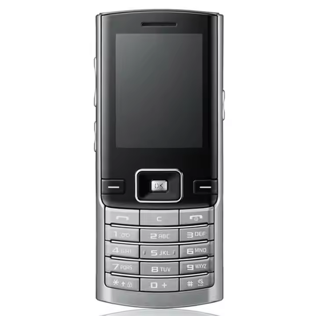 Hot Selling for D780 Dual SIM 2G GSM Feature Phone for Elderly Students 2.1 Inch Screen 800mAh Battery Wholesale