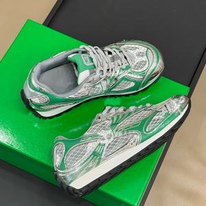 Chaussures de sport de style designer pour hommes et femmes, en cuir véritable, à lacets, avec coussinets amortisseurs - Product Image 1