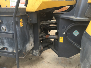 Cargadora de Ruedas Delantera Komatsu WA320-5 Usada en Japón, Modelo 2020, Carga Nominal de 15 Toneladas, Motor CAT, Potencia de 92KW, 2500 Horas de Uso - Product Image 5