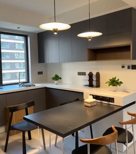 ตู้ครัวทันสมัยตู้ครัวดีไซน์หรูหราตู้ครัวไม้เนื้อแข็ง - Product Image 1