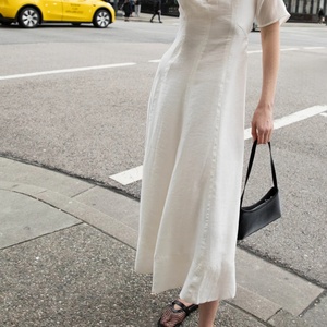 Robe maxi d'été personnalisée pour femmes, robe en lin à col en V et manches bouffantes pour femmes - Product Image 2