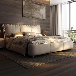 Lit double italien de luxe de 1.8m 2.2m Lit rembourré simple et moderne en bois clair Cuir confortable pour la <span class=keywords><strong>literie</strong></span> de la chambre principale - Product Image 1