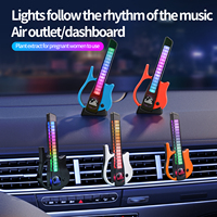 Nouvelle lumière d'ambiance pour voiture avec diffuseur de parfum, lumière polaire, parfum RGB, lumière rythmique musicale contrôlée par la voix