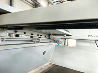 Wettbewerbsfähiger Preis Hydraulische Guillotine-Schermaschine QC11Y 6X2500 Metallschneidemaschine Direkt ab Werk MOQ 1 Set